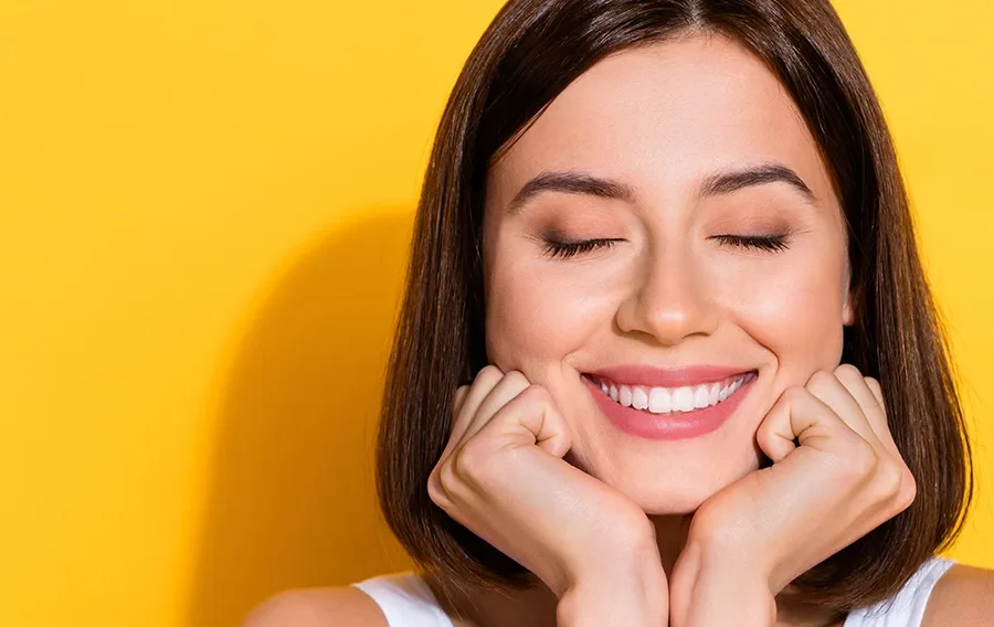 Confianza en tu mirada y bienestar diario en rutina de cuidado personal