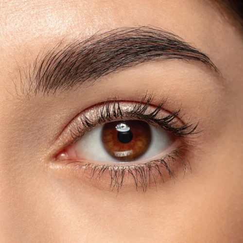 cómo usar serum para pestañas y cejas en rutina diaria DABALASH Costa Rica